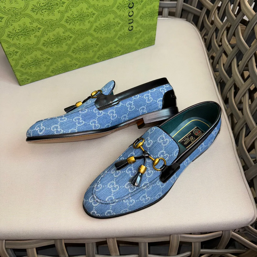 Men's shoes 💰900 Gucci～High-end genuine leather outsole men's casual leather shoes｜The upper is made of imported original presbyopic canvas fabric with top layer cowhide material｜Classic horsebit decoration｜Genuine leather handmade tassel embellishment｜Low-key luxury temperament｜Comfortable foot feeling｜Imported genuine leather outsole｜First layer cowhide inner padding｜Fine details Size: 39-44 (customized at 45.46)
